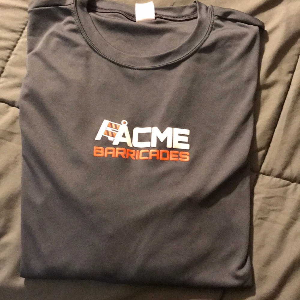 Long sleeve sport shirt